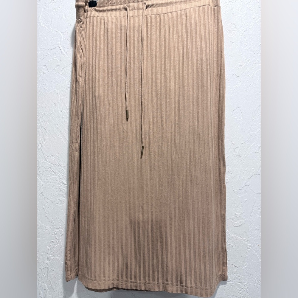 Cupcakes & Cashmere Beige Striped Blouse